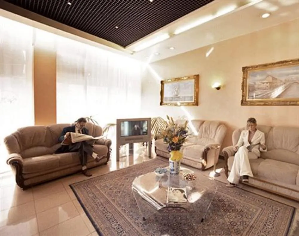 ***  Hotel Valganna Milán Italia